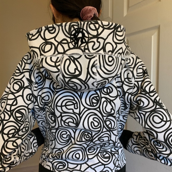 Lululemon Limited Edition Scuba Hoodie - Picture 2 of 4